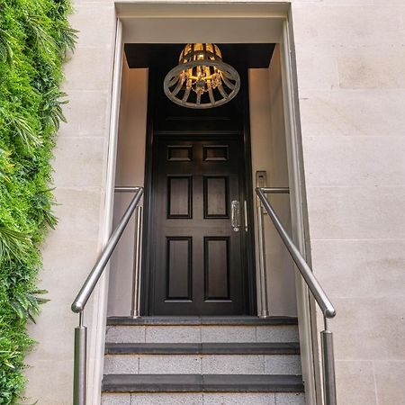 Large Stylish Studio In The Heart Of The City Бат Екстериор снимка